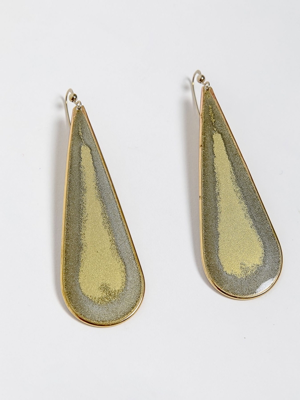 Orecchini a goccia dorati