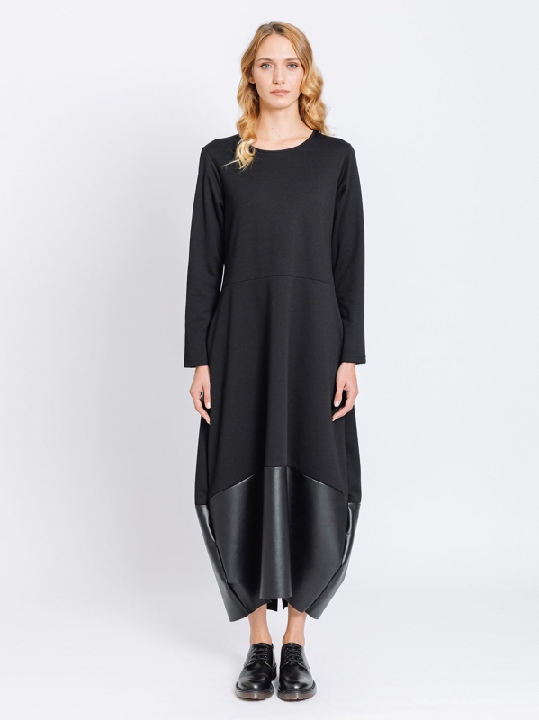 Abito lungo con inserto in ecopelle