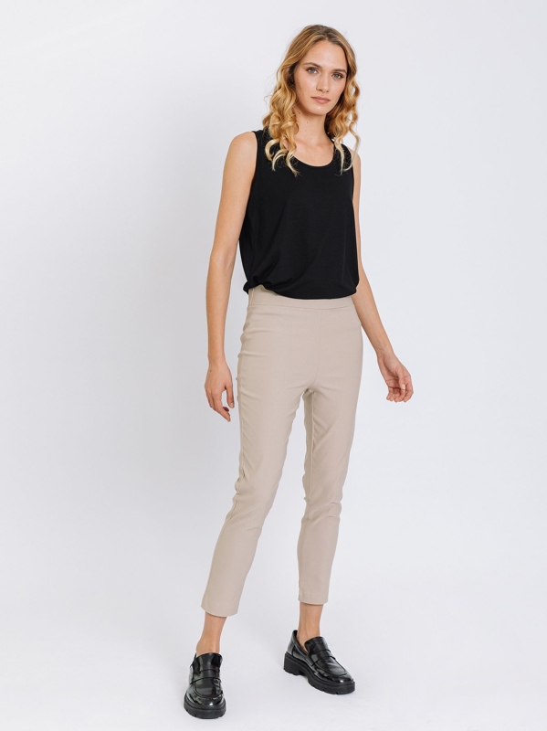 Pantaloni beige deals