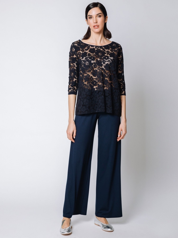 Boxy jacket in BLACK macramé lace