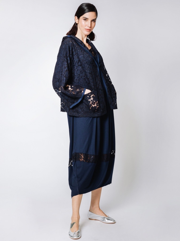 Boxy jacket in BLACK macramé lace
