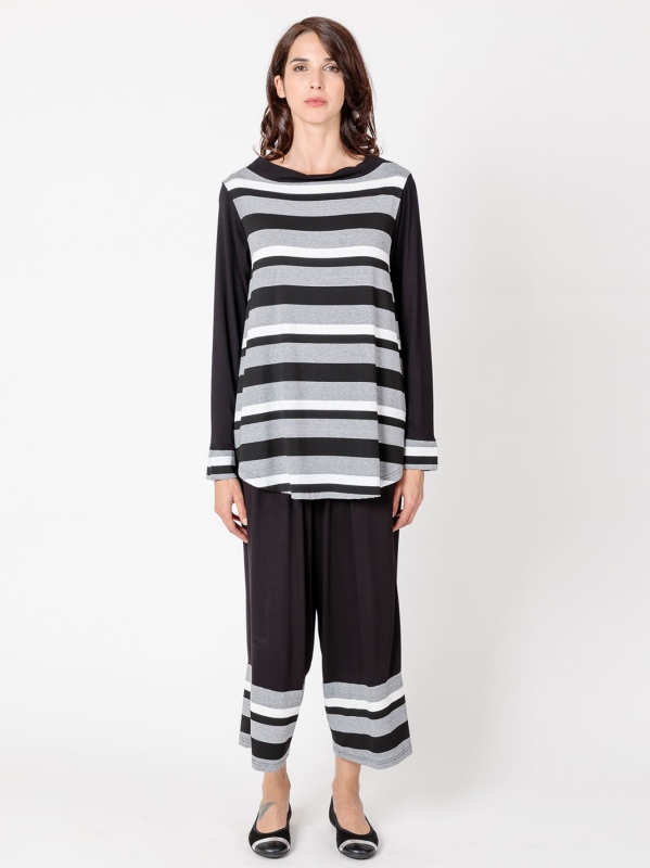 T-shirt over con fronte a righe degradé