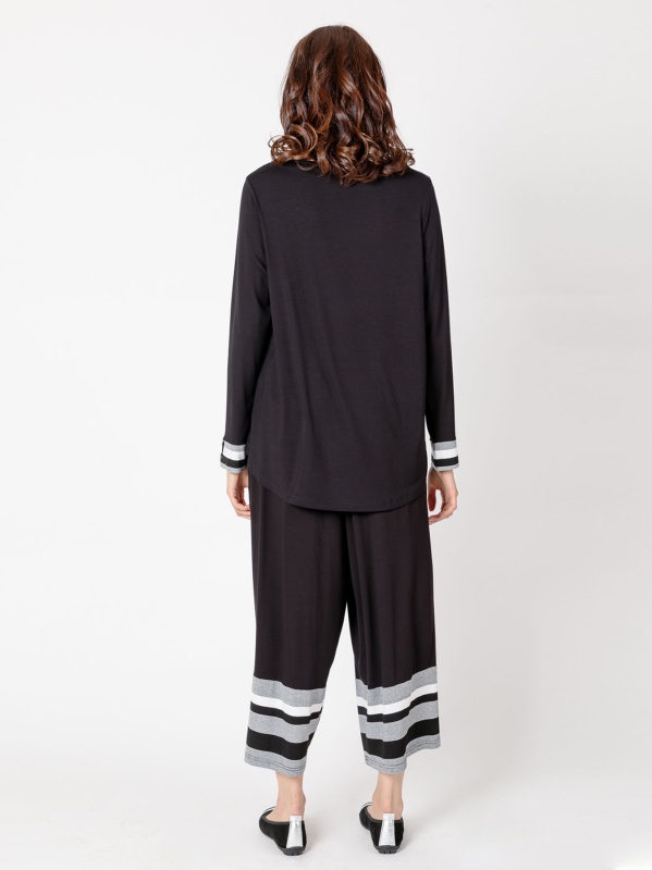 T-shirt over con fronte a righe degradé