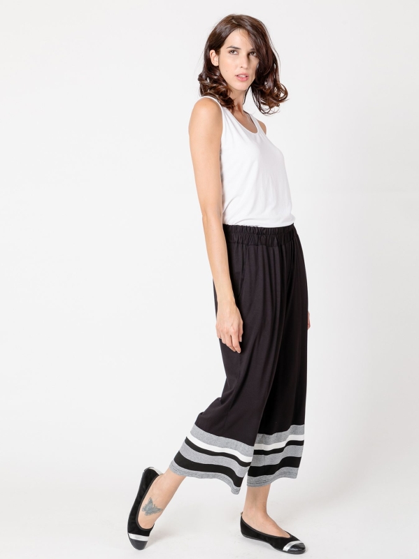 Pantalone midi con fondo a righe degradé