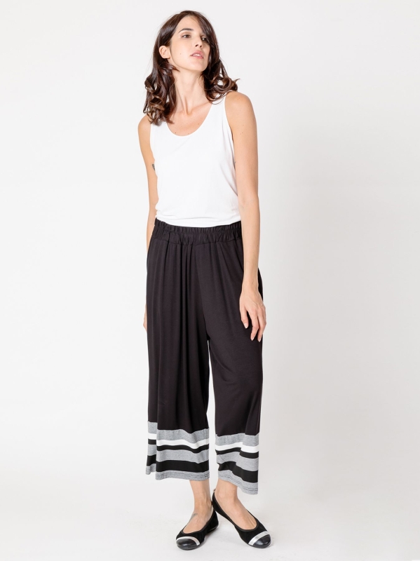 Pantalone midi con fondo a righe degradé