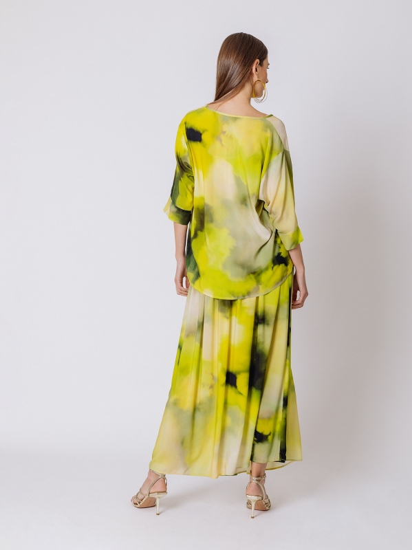 Flower-Power-Bluse mit Rundhalsausschnitt