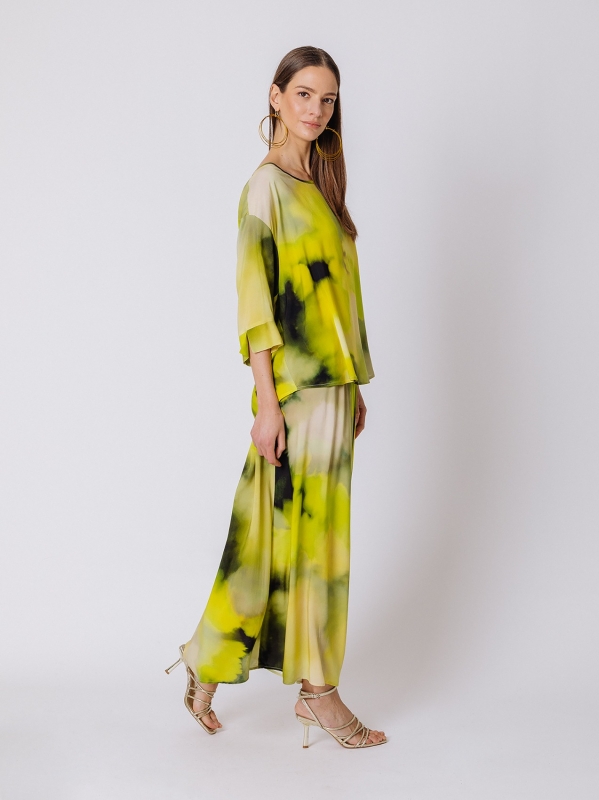 Flower-Power-Bluse mit Rundhalsausschnitt