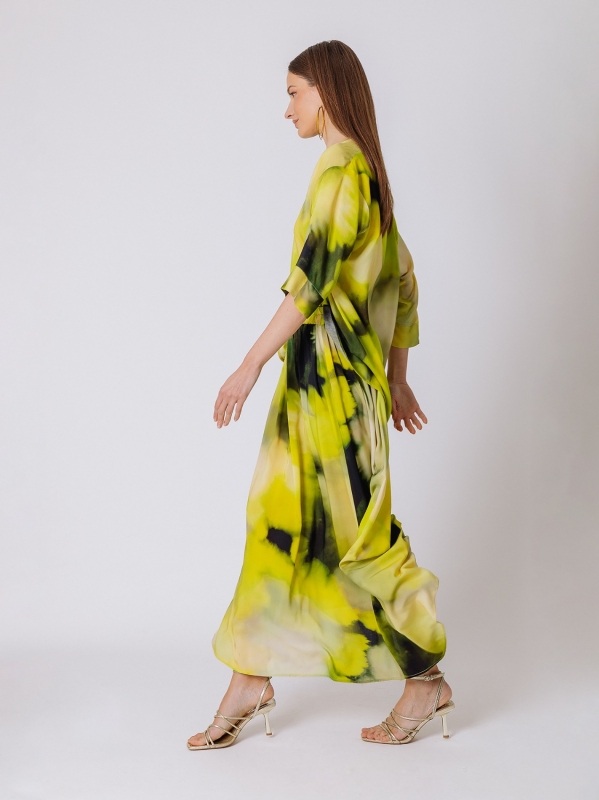 Flower-Power-Bluse mit Rundhalsausschnitt