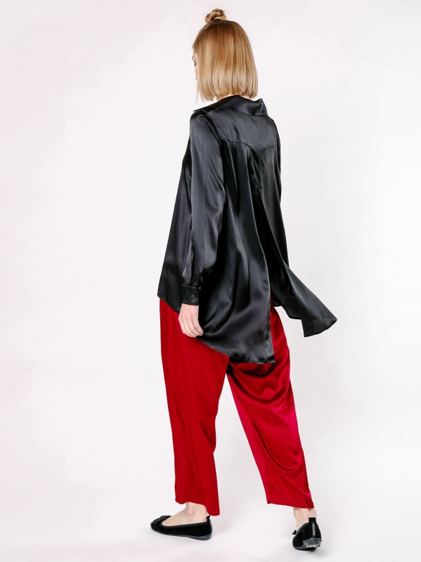 Camicia svasata in raso