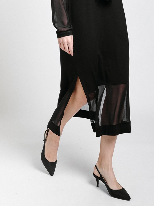 Abito con inserti in tulle