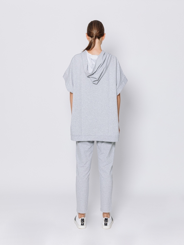 Poncho con cappuccio 