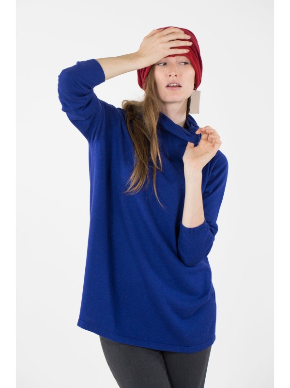 Maglia scatoletta collo alto