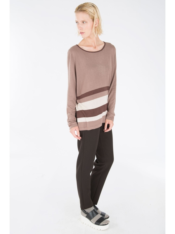 Maglia scatoletta con spacchi
