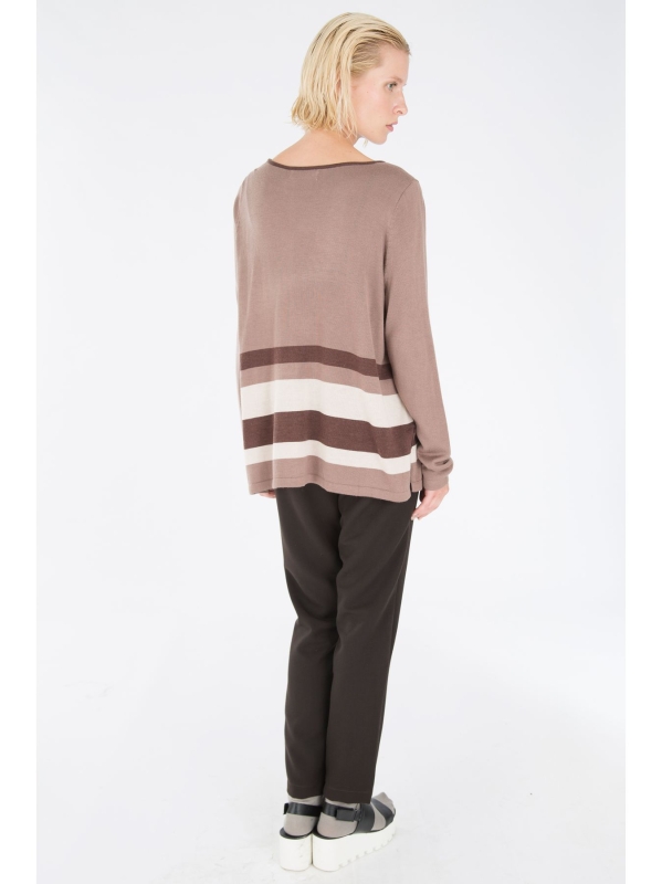 Maglia scatoletta con spacchi