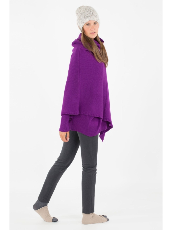 Poncho quadrato in maglia