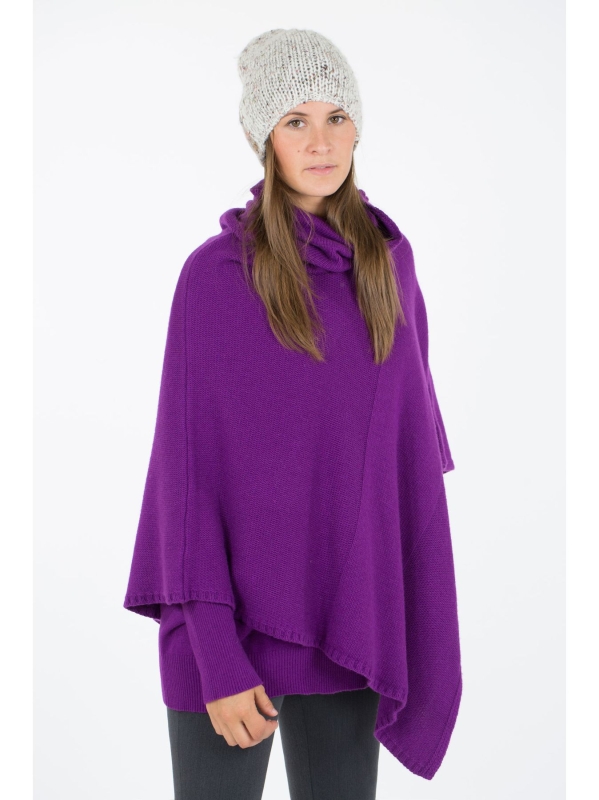 Poncho quadrato in maglia