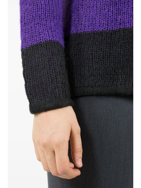Maglia con scollo a V