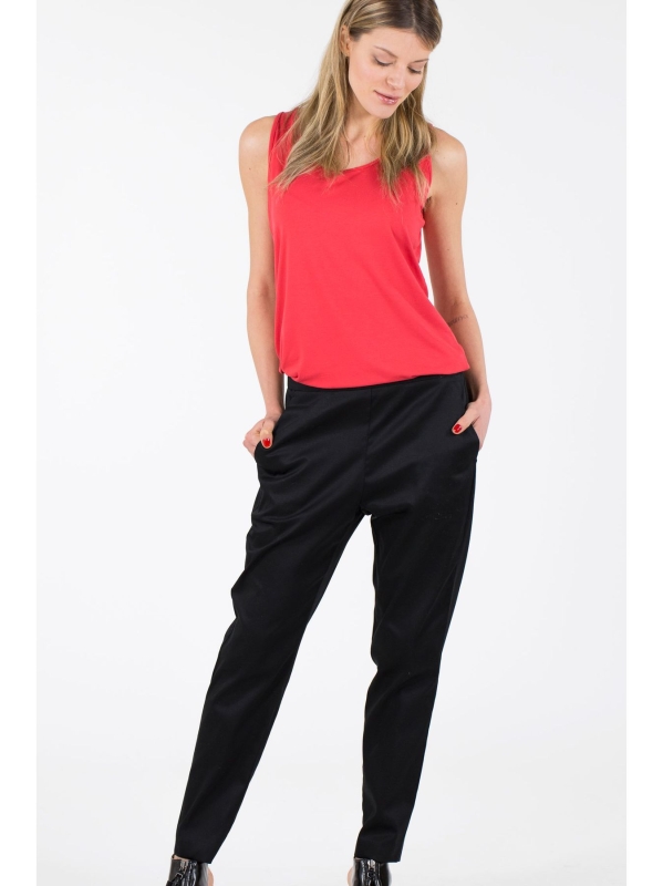 Pantalone a sigaretta