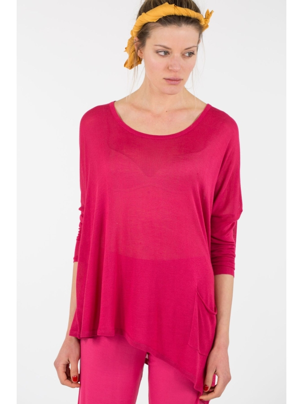 Maxi maglia asimmetrica