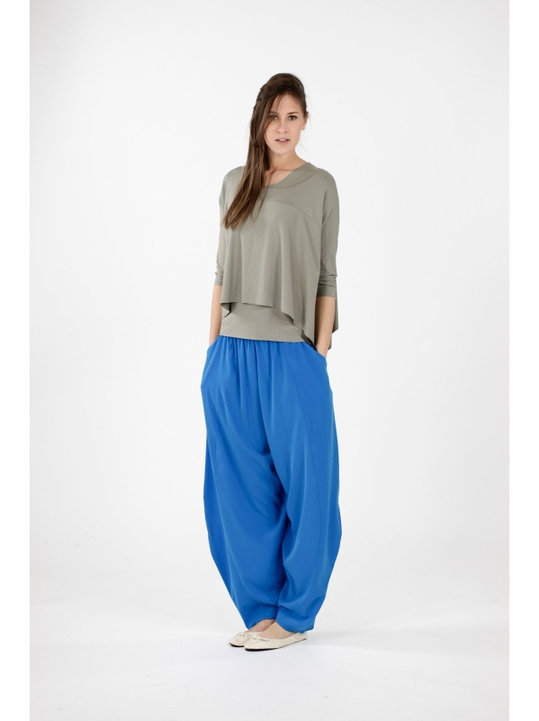 Pantalone tagli