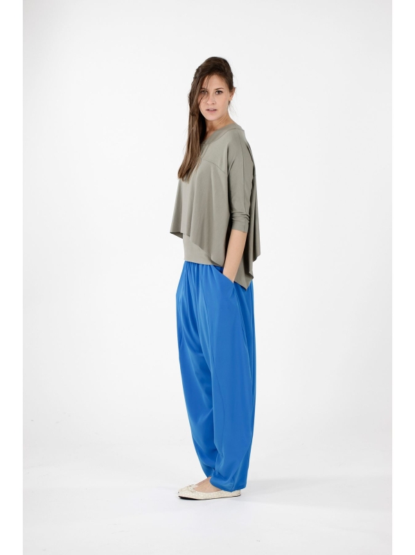 Pantalone tagli