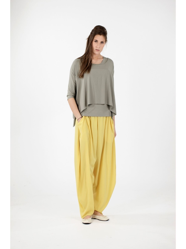 Pantalone tagli