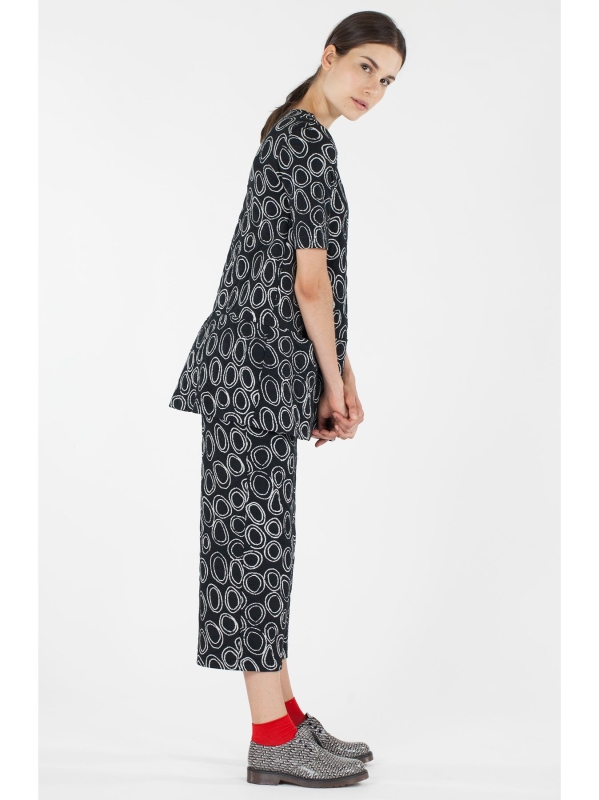 T-shirt con fantasia maxi cerchi