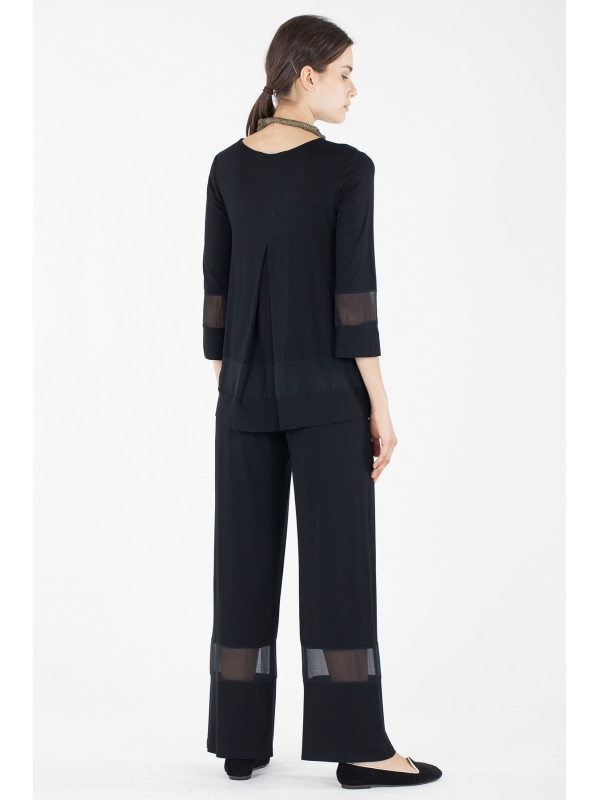 T-shirt con inserti in chiffon