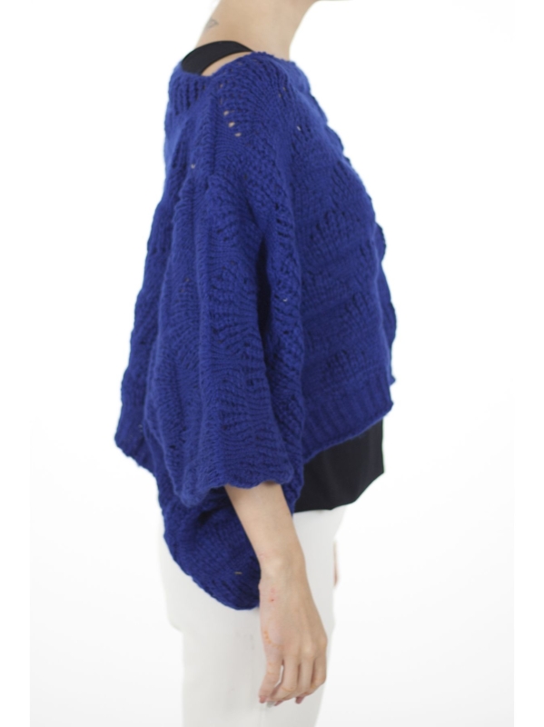 Maxi maglia scatoletta a poncho