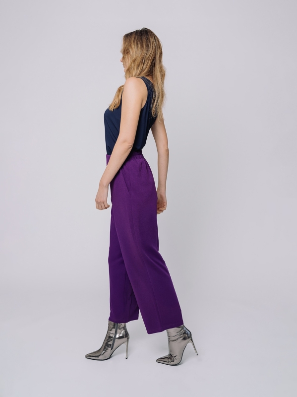 Pantaloni in crepe affusolati