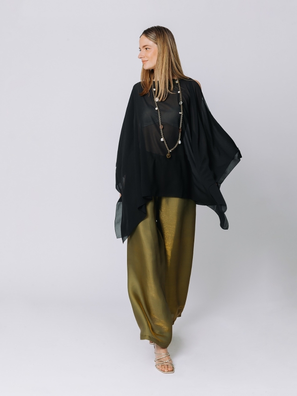 Poncho in chiffon