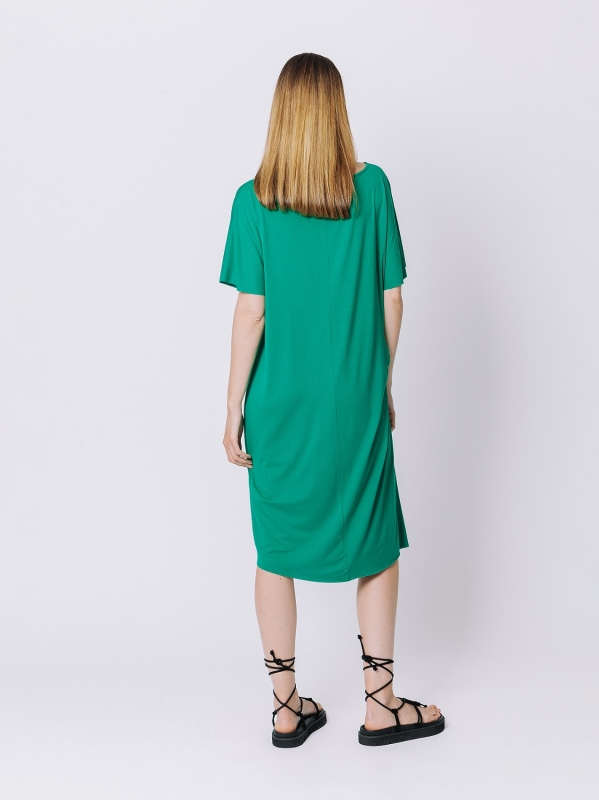 Midi dress with knot 