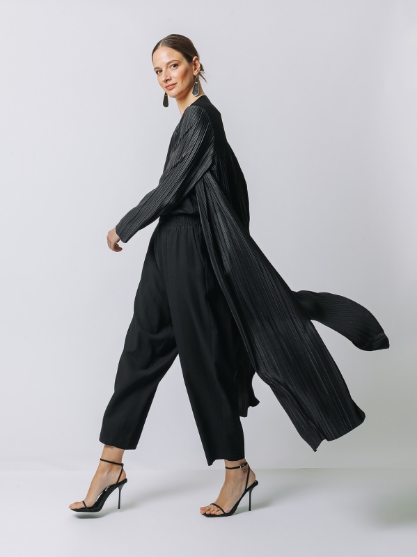 Pleated cardigan