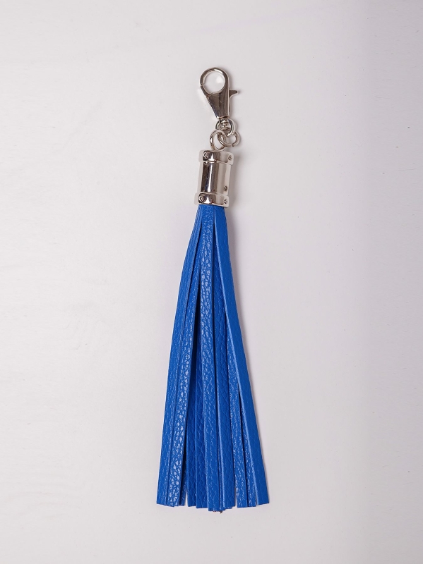 Charm con frange in pelle e dettagli sivler