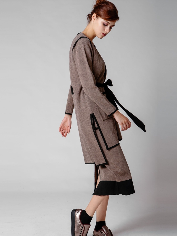 Gilet con allacciatura regolabile