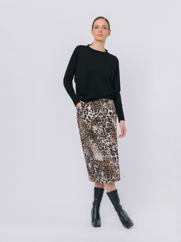 Maglia con collo a cratere