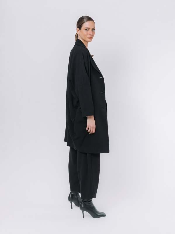 Oversized blazer in crepe