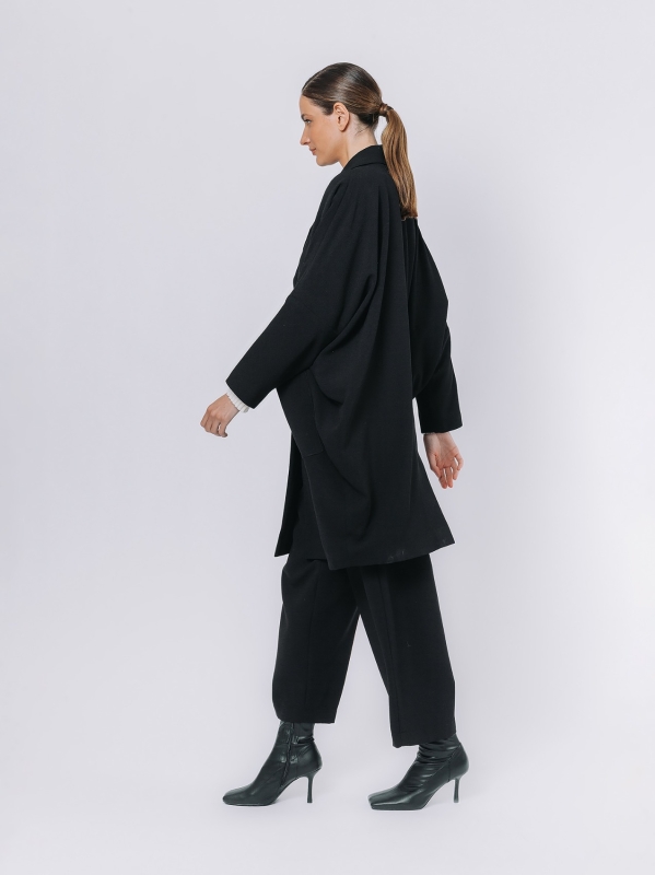 Oversized blazer in crepe