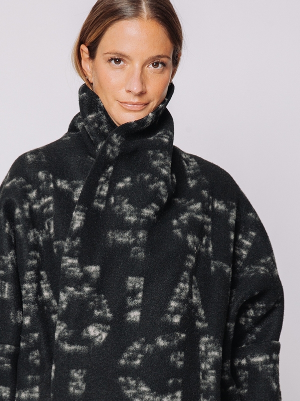 Cappotto a scialle #Lettering