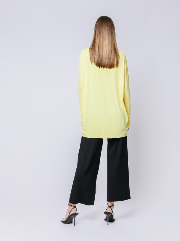 Dark Blue Cocoon t-shirt with long sleeves