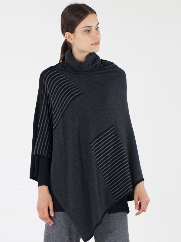 Poncho in maglia