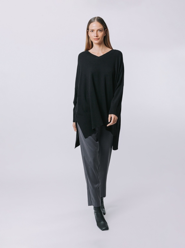 Maxi maglia asimmetrica