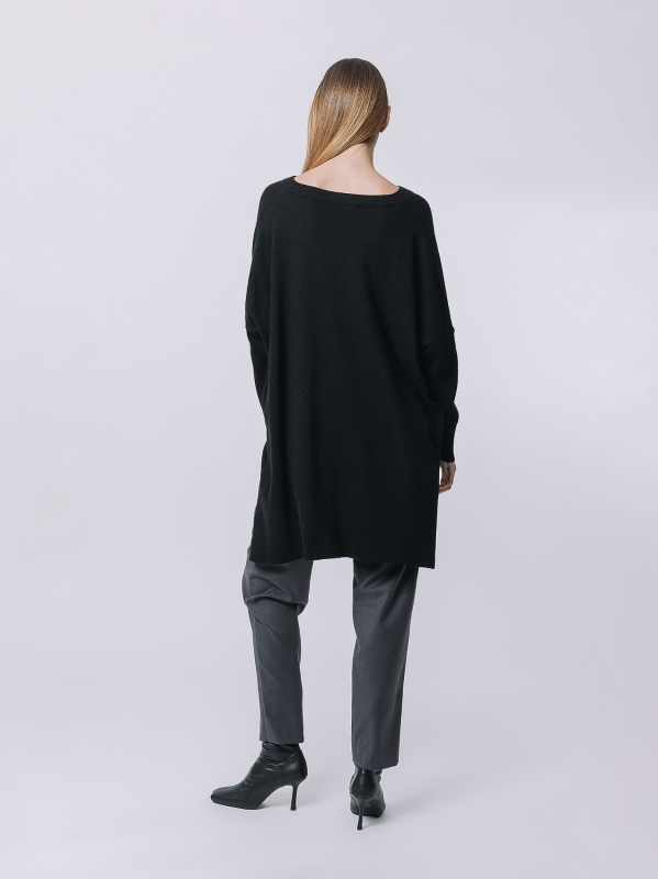 Maxi maglia asimmetrica