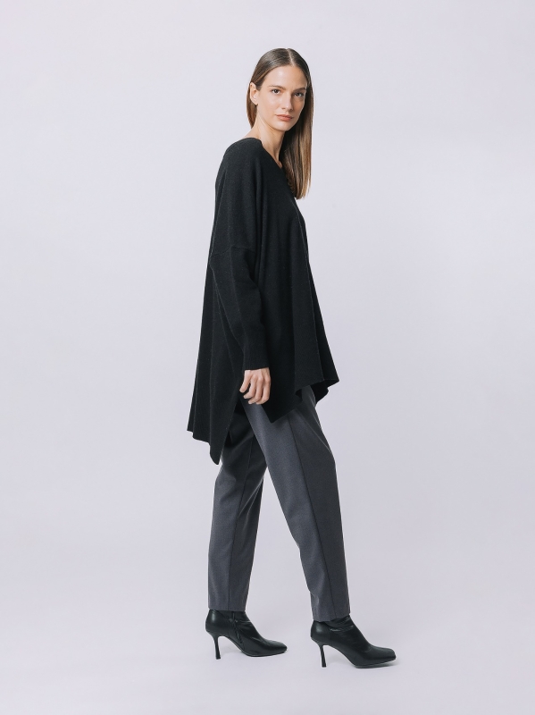 Maxi maglia asimmetrica