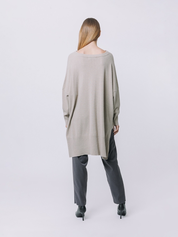 Maxi maglia asimmetrica