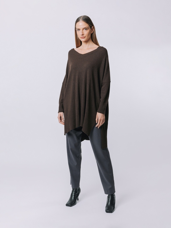 Maxi maglia asimmetrica