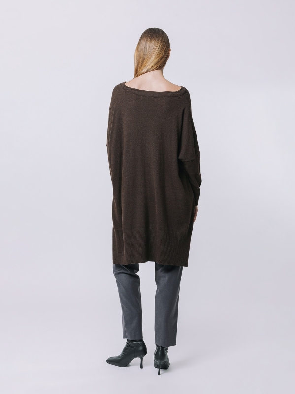 Maxi maglia asimmetrica