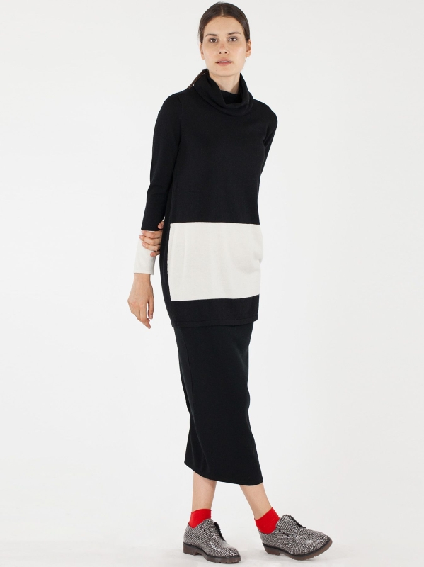 Maglia bicolore collo alto