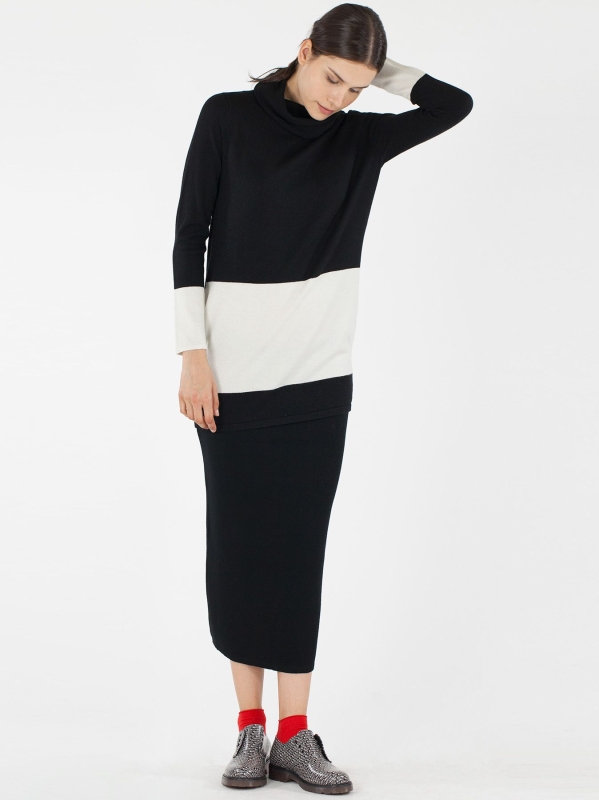 Maglia bicolore collo alto