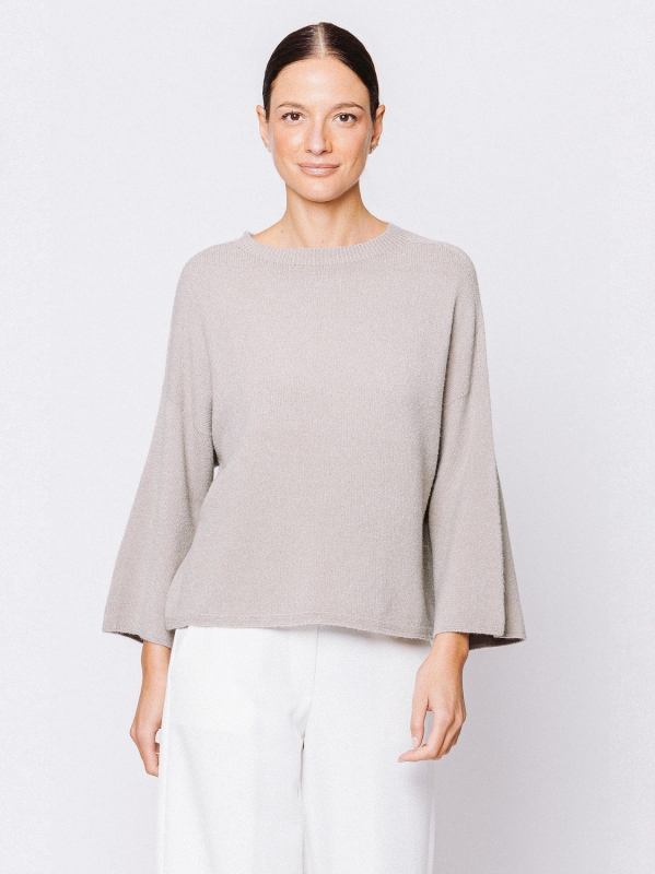 Maglia in viscosa con maniche ampie